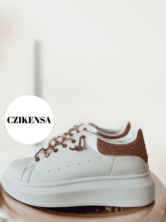 ADIDASY Z CYRKONIAMI